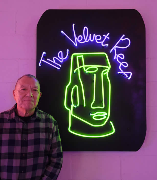 Carl Cruz "The Velvet Reef"